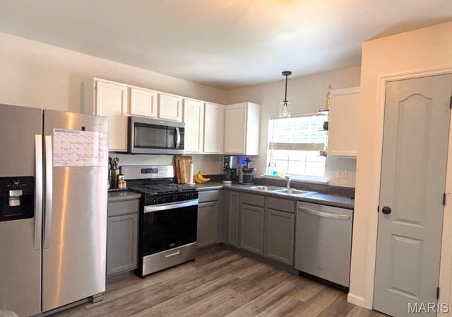 3251 Cog Wheel Statiopn, St Charles, MO 63301