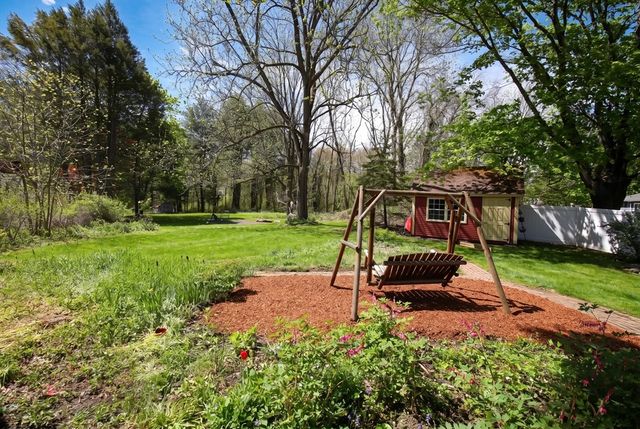 110 Cross St, Andover, MA 01810