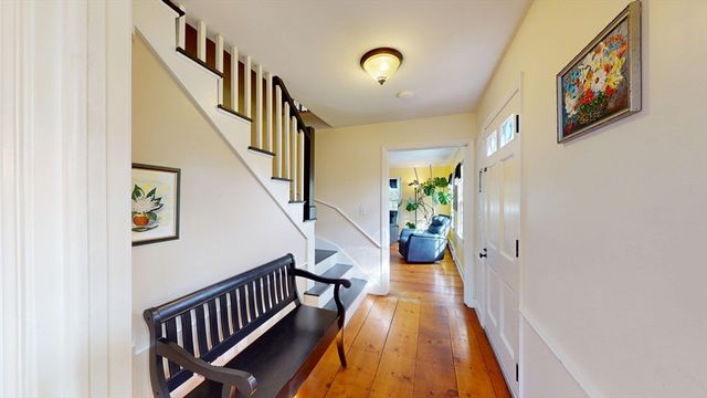 110 Cross St, Andover, MA 01810