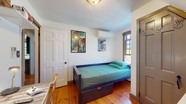 110 Cross St, Andover, MA 01810