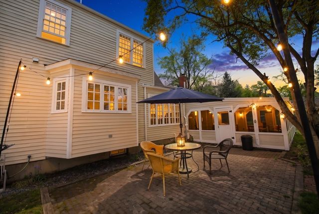 110 Cross St, Andover, MA 01810