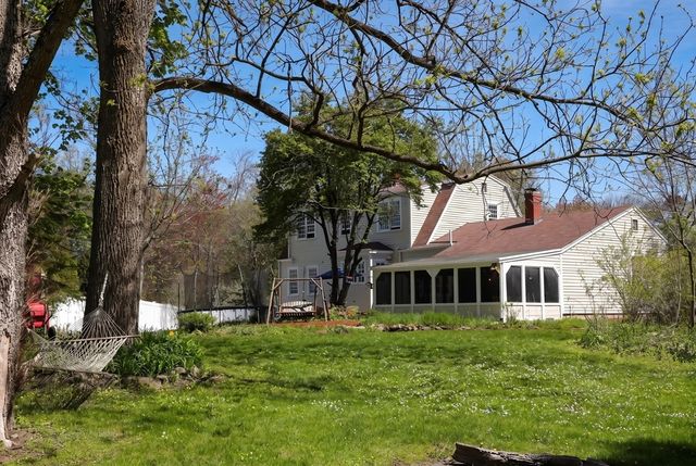 110 Cross St, Andover, MA 01810