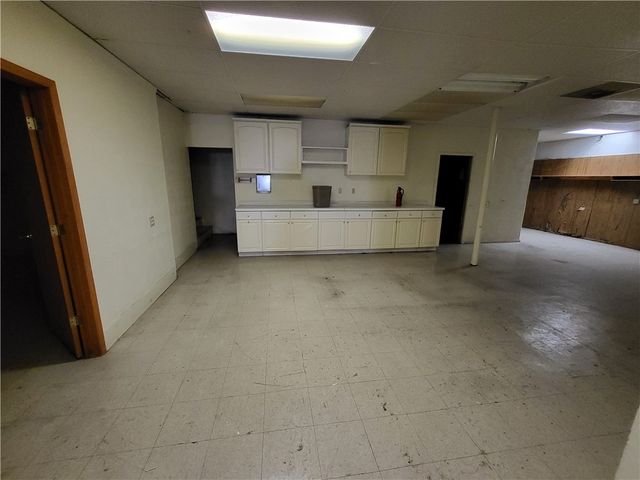2013 Noble Street, Swissvale, PA 15218