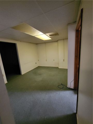 2013 Noble Street, Swissvale, PA 15218