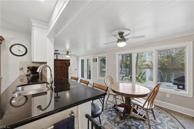 2557 Five Point CT, Virginia Beach, VA 23454