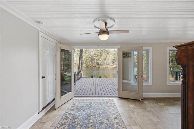 2557 Five Point CT, Virginia Beach, VA 23454