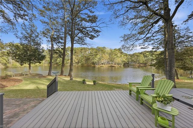 2557 Five Point CT, Virginia Beach, VA 23454