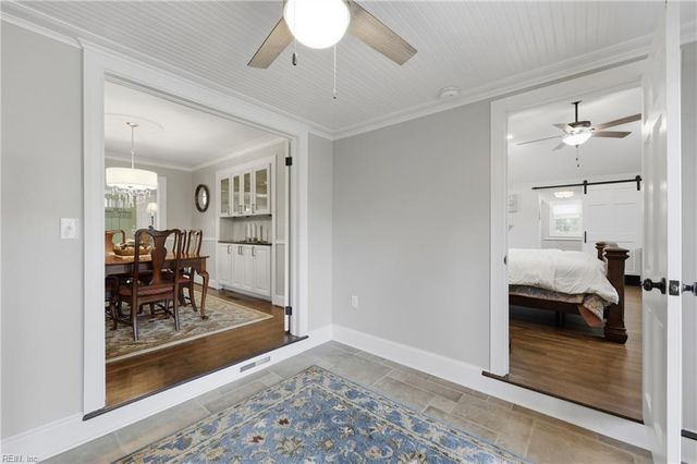 2557 Five Point CT, Virginia Beach, VA 23454