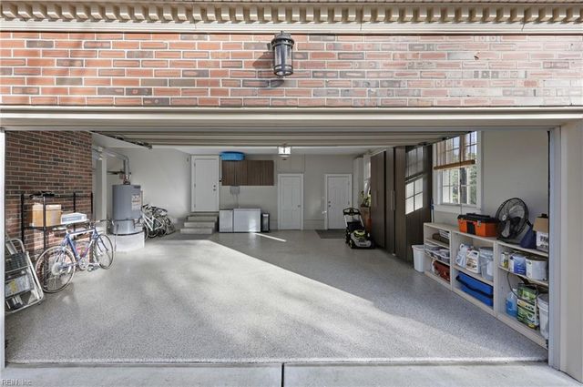 2557 Five Point CT, Virginia Beach, VA 23454