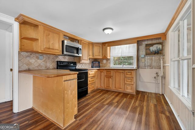 126 Elizabeth Circle, Jackson, GA 30233