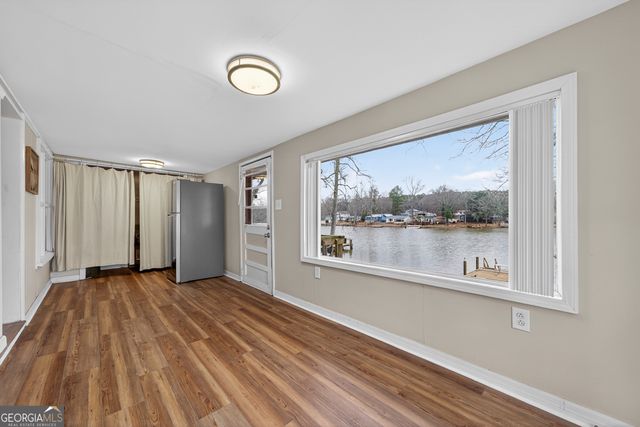 126 Elizabeth Circle, Jackson, GA 30233