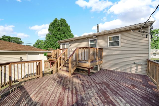323 Karen Avenue, Romeoville, IL 60446