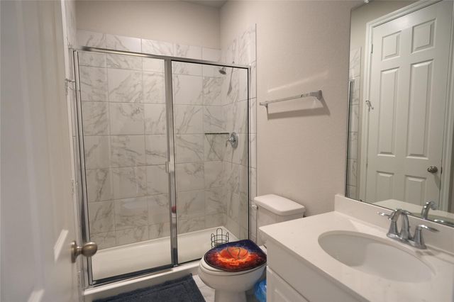 2135 Brooke Avery Drive, Katy, TX 77494