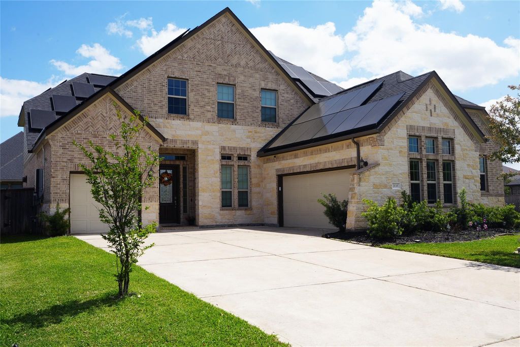 2135 Brooke Avery Drive, Katy, TX 77494