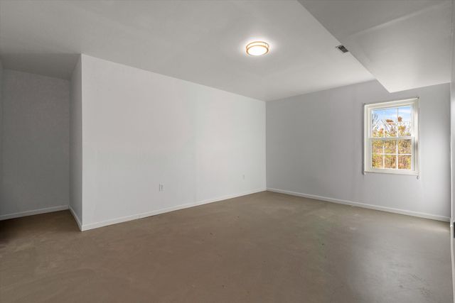 717 Mount Carmel Pl, Nashville, TN 37205