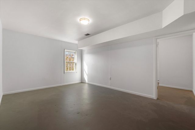 717 Mount Carmel Pl, Nashville, TN 37205