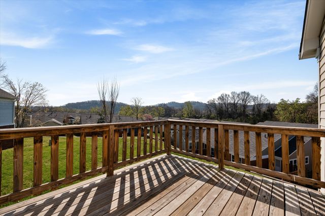 717 Mount Carmel Pl, Nashville, TN 37205