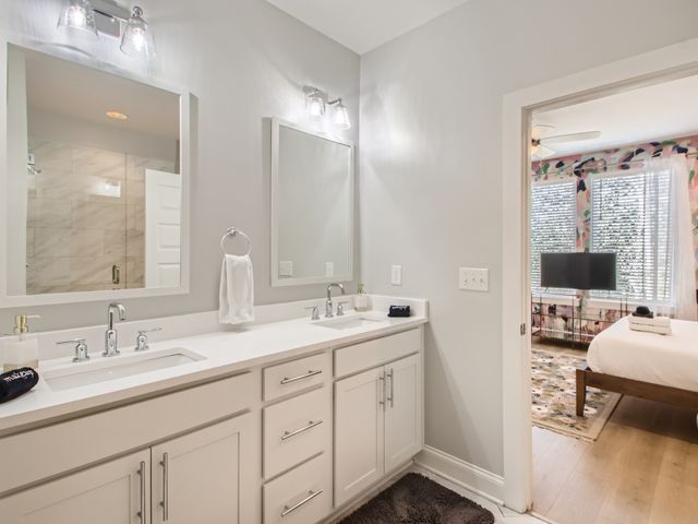 2122 24th Ave, N, Nashville, TN 37208