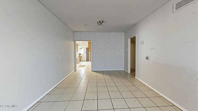 3829 MCCONNELL Avenue, El Paso, TX 79904