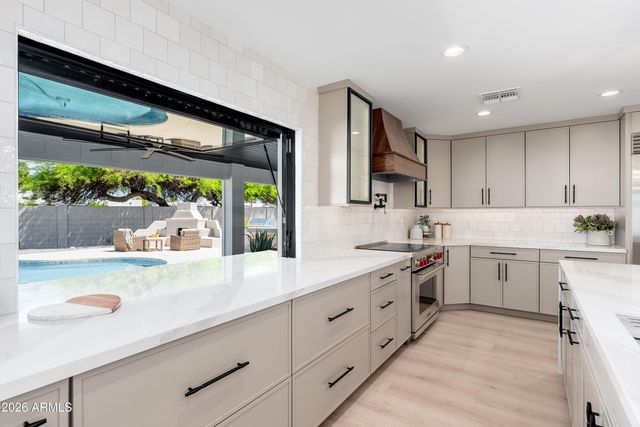 13634 N 51ST Place, Scottsdale, AZ 85254