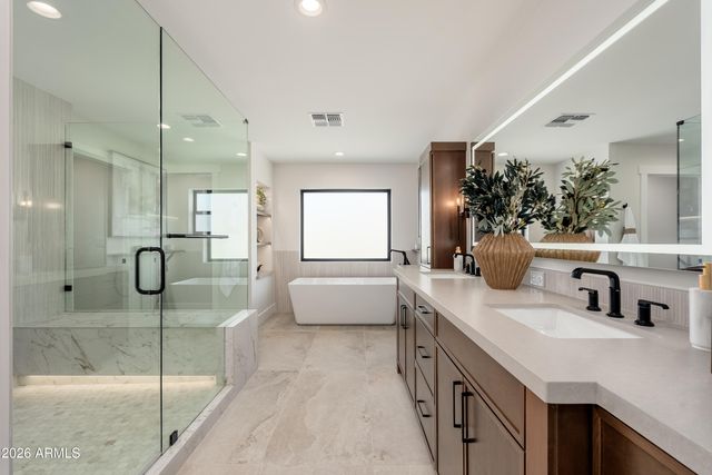 13634 N 51ST Place, Scottsdale, AZ 85254