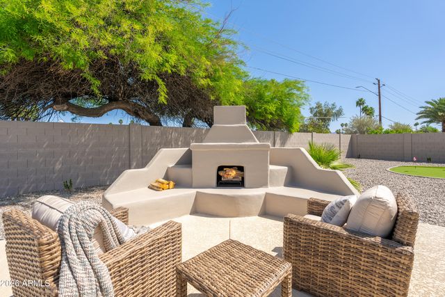 13634 N 51ST Place, Scottsdale, AZ 85254
