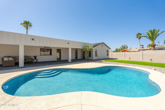 13634 N 51ST Place, Scottsdale, AZ 85254