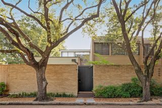 2823 Sackett Street, Houston, TX 77098