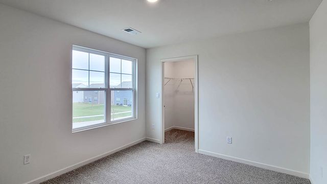 6913 Willow Drive, Wonder Lake, IL 60097