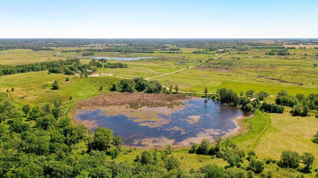 6913 Willow Drive, Wonder Lake, IL 60097