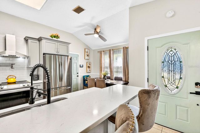 519 29TH AVENUE W, Bradenton, FL 34205