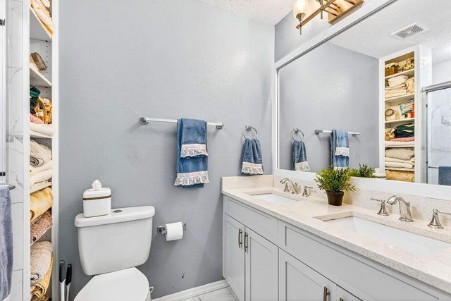 519 29TH AVENUE W, Bradenton, FL 34205