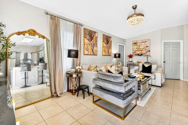 519 29TH AVENUE W, Bradenton, FL 34205