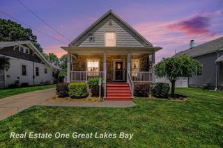 2107 10th Street, Bay City, MI 48708