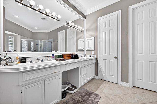 3003 Grand Elm Circle, Houston, TX 77068