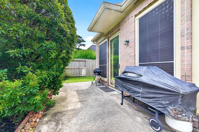 3003 Grand Elm Circle, Houston, TX 77068
