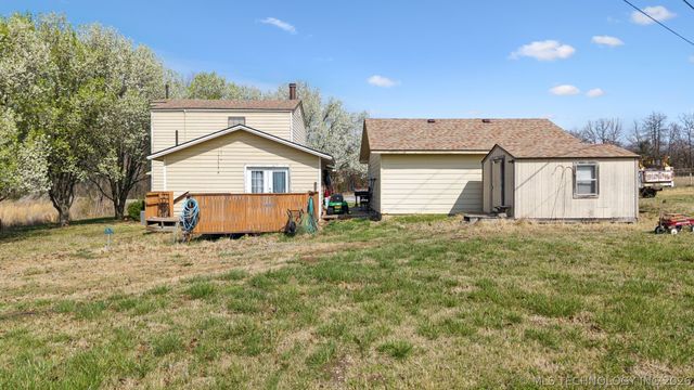 22352 W Coyote Trail, Sand Springs, OK 74063