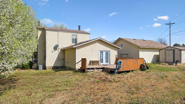 22352 W Coyote Trail, Sand Springs, OK 74063