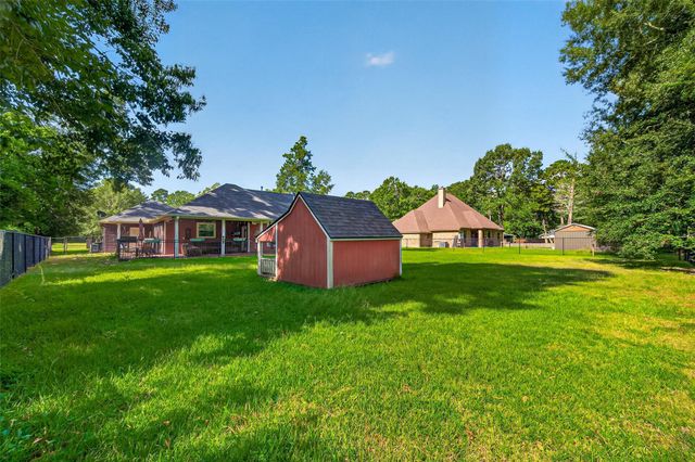 2311 Flamingo Street, New Caney, TX 77357