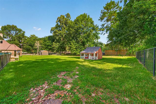 2311 Flamingo Street, New Caney, TX 77357