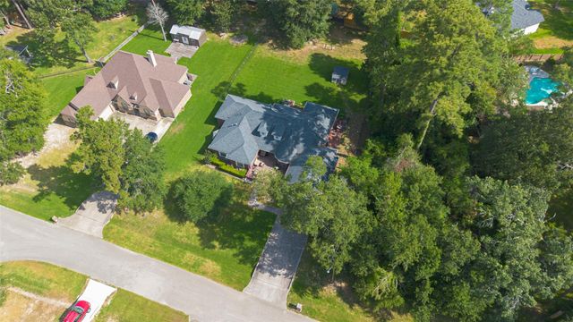 2311 Flamingo Street, New Caney, TX 77357