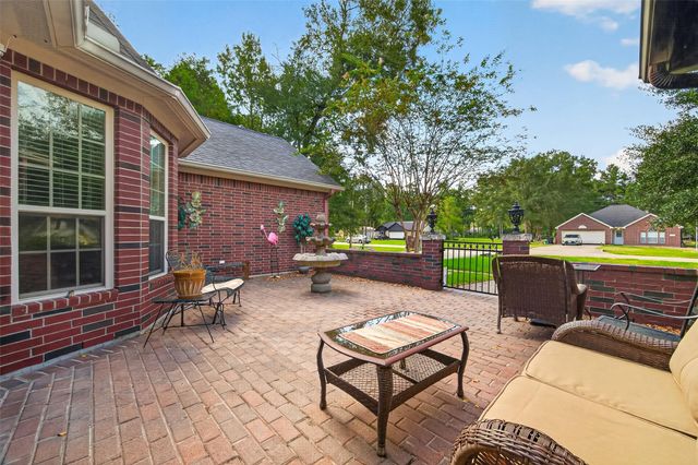 2311 Flamingo Street, New Caney, TX 77357