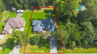 2311 Flamingo Street, New Caney, TX 77357