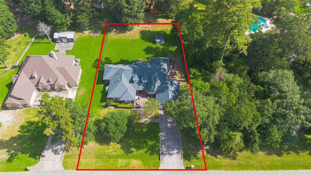 2311 Flamingo Street, New Caney, TX 77357