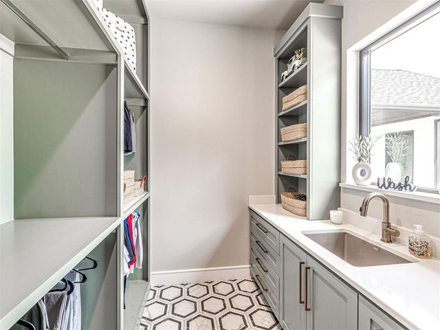 24500 N Council Road, Edmond, OK 73025