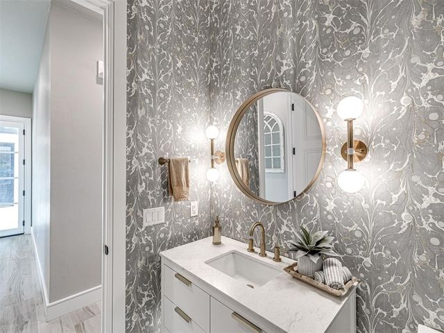 24500 N Council Road, Edmond, OK 73025