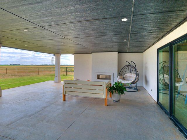 24500 N Council Road, Edmond, OK 73025