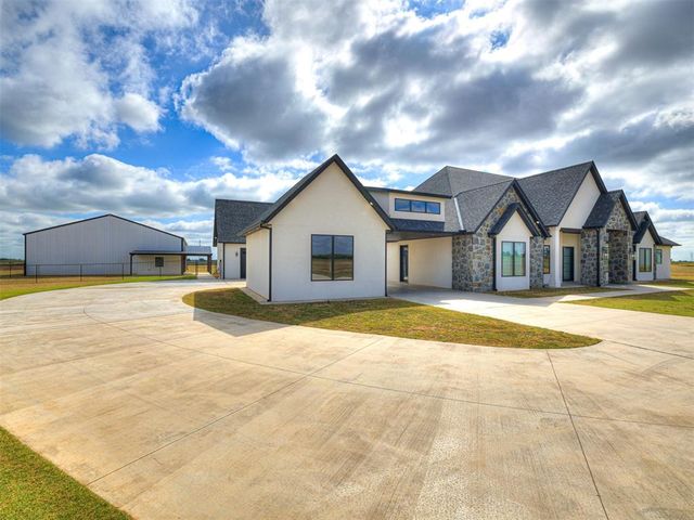 24500 N Council Road, Edmond, OK 73025