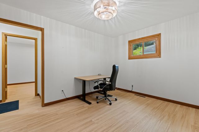 1426 Graham Court SE, Rochester, MN 55904