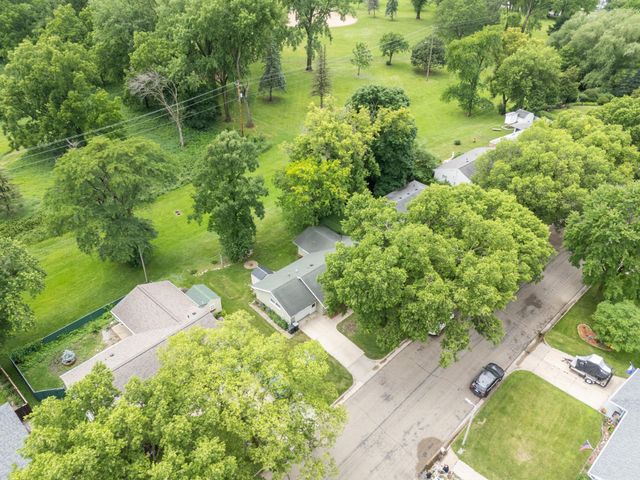 1426 Graham Court SE, Rochester, MN 55904